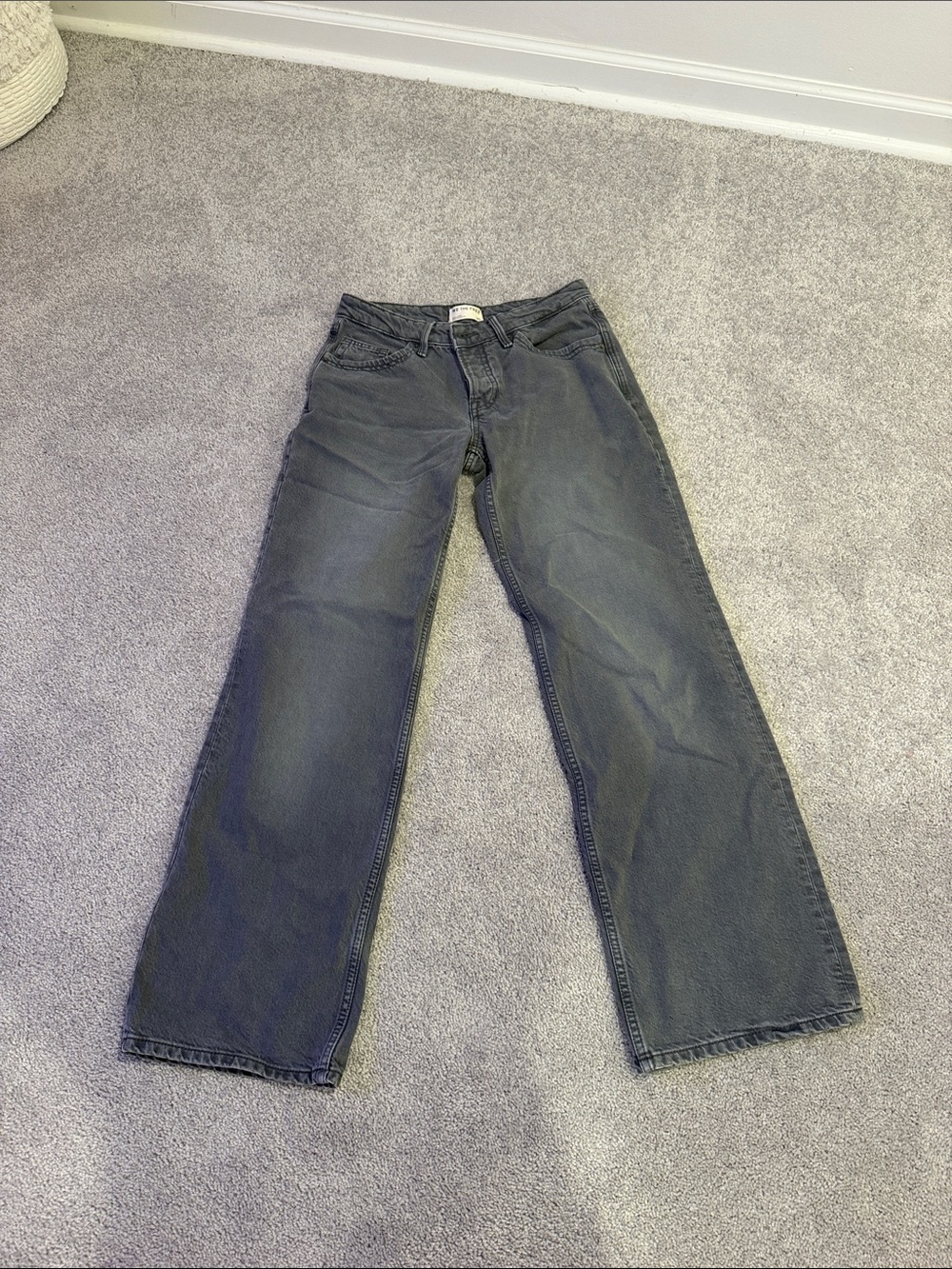 Free People Tennessee Low Rise Boyfriend Jeans, size 26, perfect condition - Picture 3 of 6
